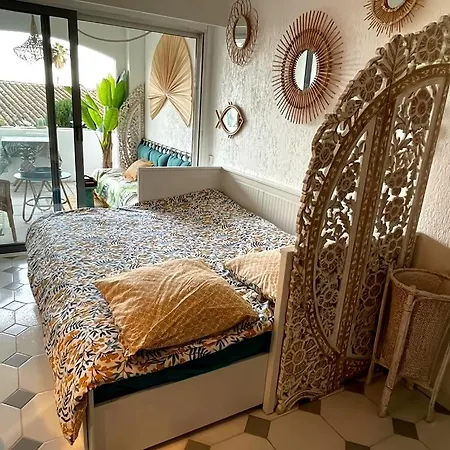 With Balcony In With Ac Antibes