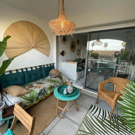 With Balcony In With Ac Apartmán *